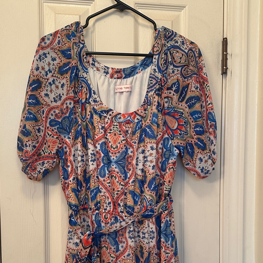 Flying Tomato Paisley midi dress